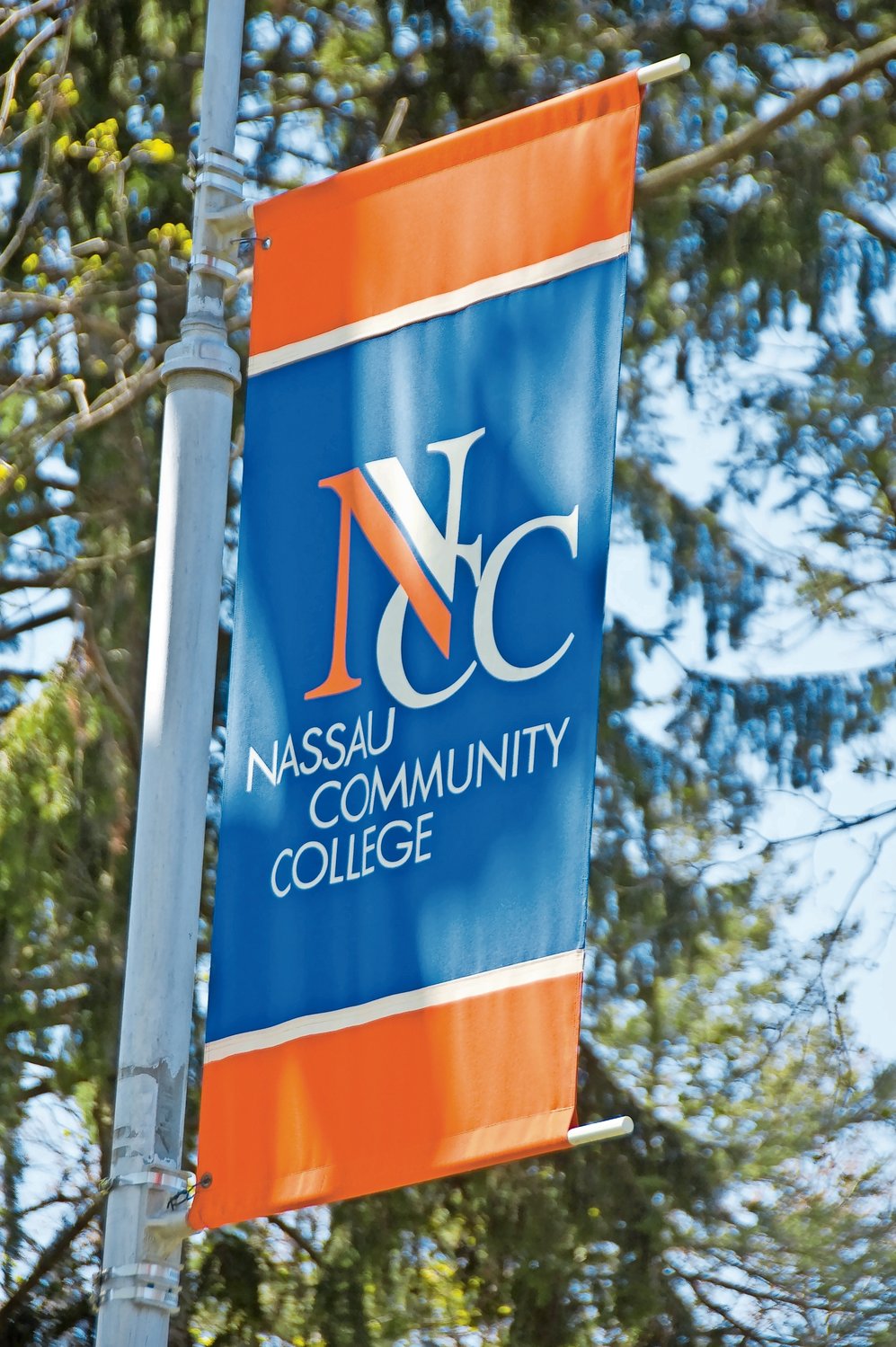Nassau Community College revoked its short-lived mandatory masking policy for all individuals